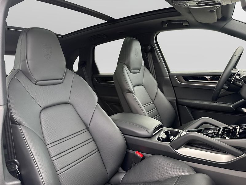 Porsche Cayenne S E-Hybrid Black Edition - fotka 18 z 30