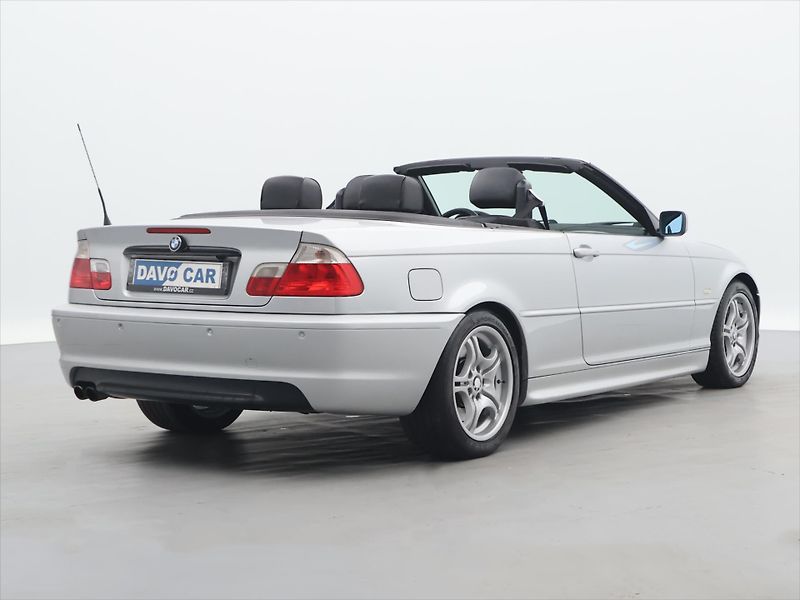 BMW Řada 3 3.0 330i 170kW Mpaket BiXenon - fotka 13 z 28
