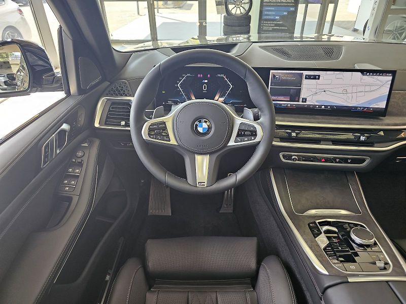 BMW X5 xDrive40d - fotka 22 z 36