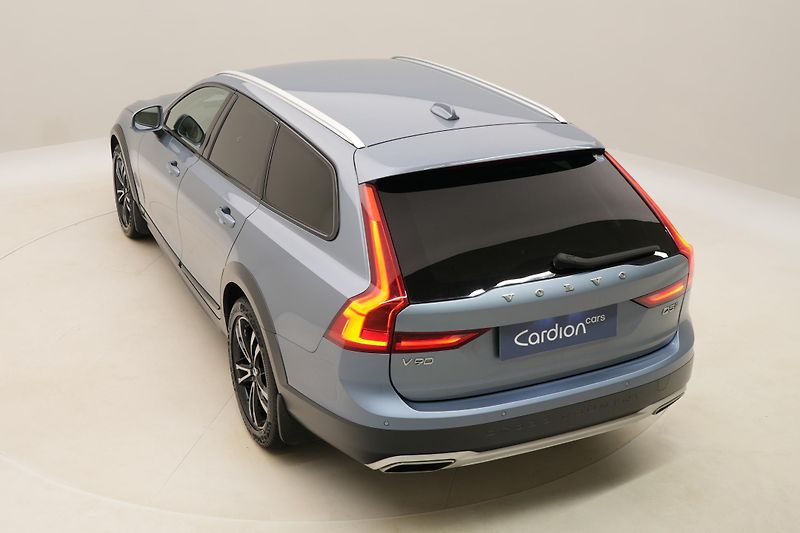 Volvo V90 CC D5 AWD INSCRIPTION AUT CZ - fotka 17 z 51