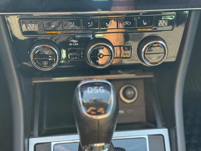Škoda Superb (2020) Ambition Plus 2.0TDI 110kW DSG - fotka 18 z 25