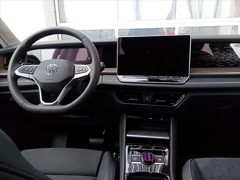 Volkswagen Tayron (2026) 2,0 TDI 110 kW 7DSG  Elegance - fotka 13 z 17