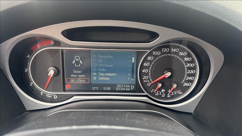 Ford S-MAX 2,0 TDCi - fotka 15 z 19