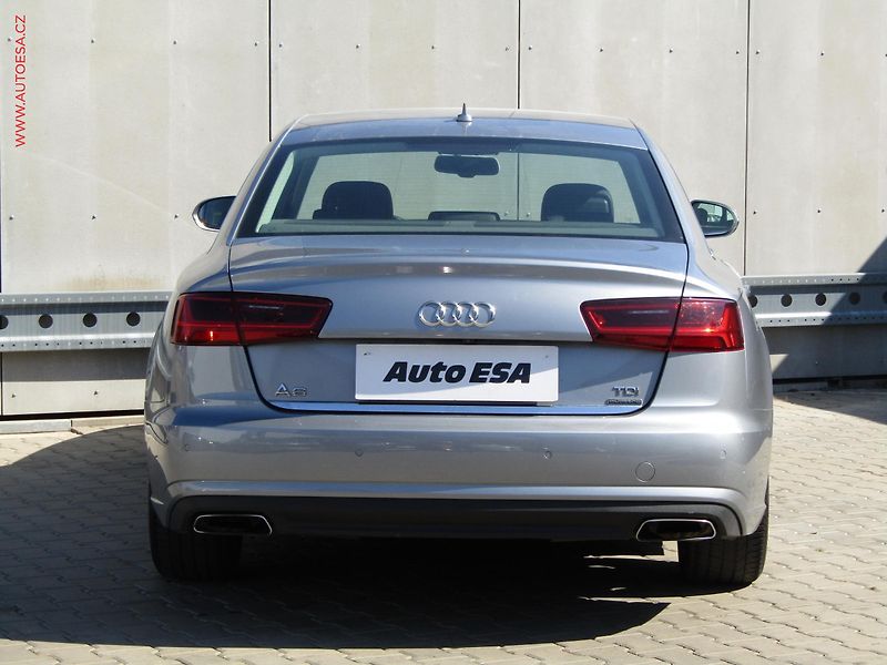 Audi A6 (2015) 3.0 TDi quattro, AT, bixen - fotka 5 z 20
