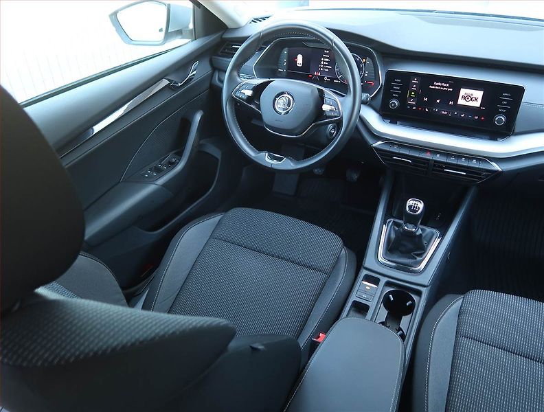 Škoda Octavia (2022) Ambition 2.0 TDI, Serv.kniha - fotka 7 z 18