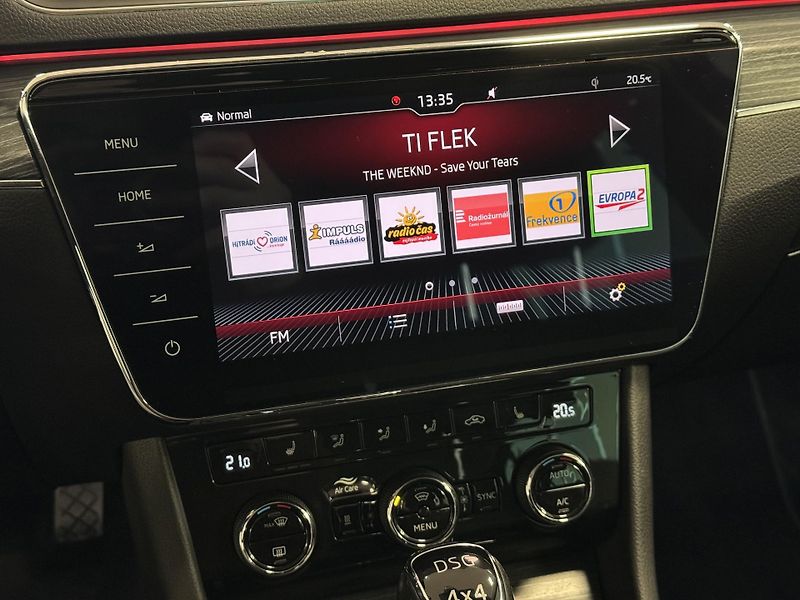Škoda Superb 2.0TDI 4x4 DSG StylePlus - fotka 25 z 50