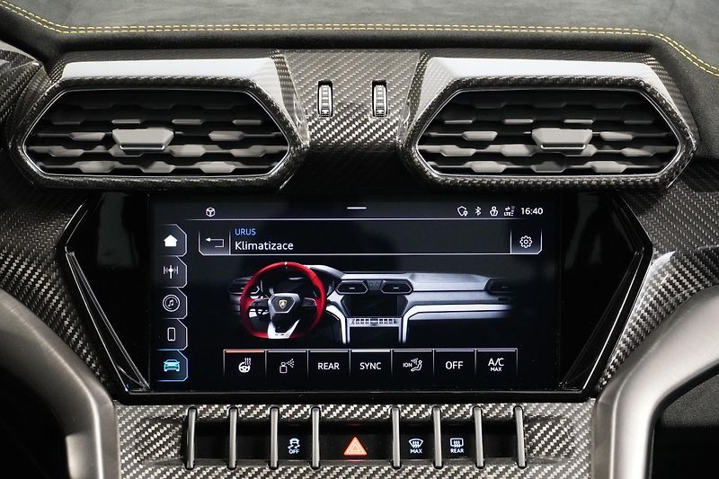 Lamborghini Urus Performante, Akrapovič - fotka 38 z 41