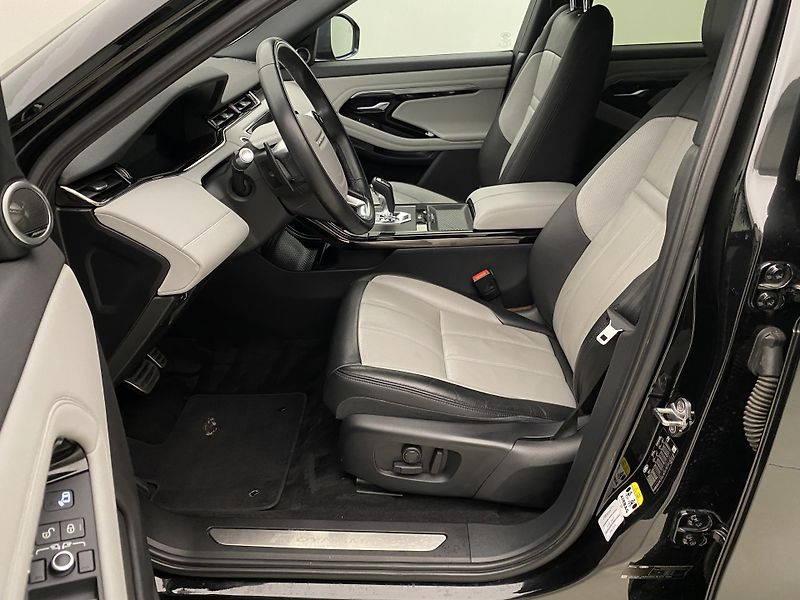 Land Rover Range Rover Evoque P250 R-DYNAMIC SE AWD AUT CZ - fotka 3 z 42