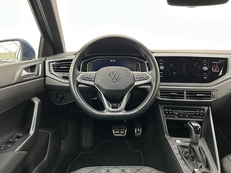 Volkswagen Polo 1.0 TSi R-Line - fotka 5 z 27