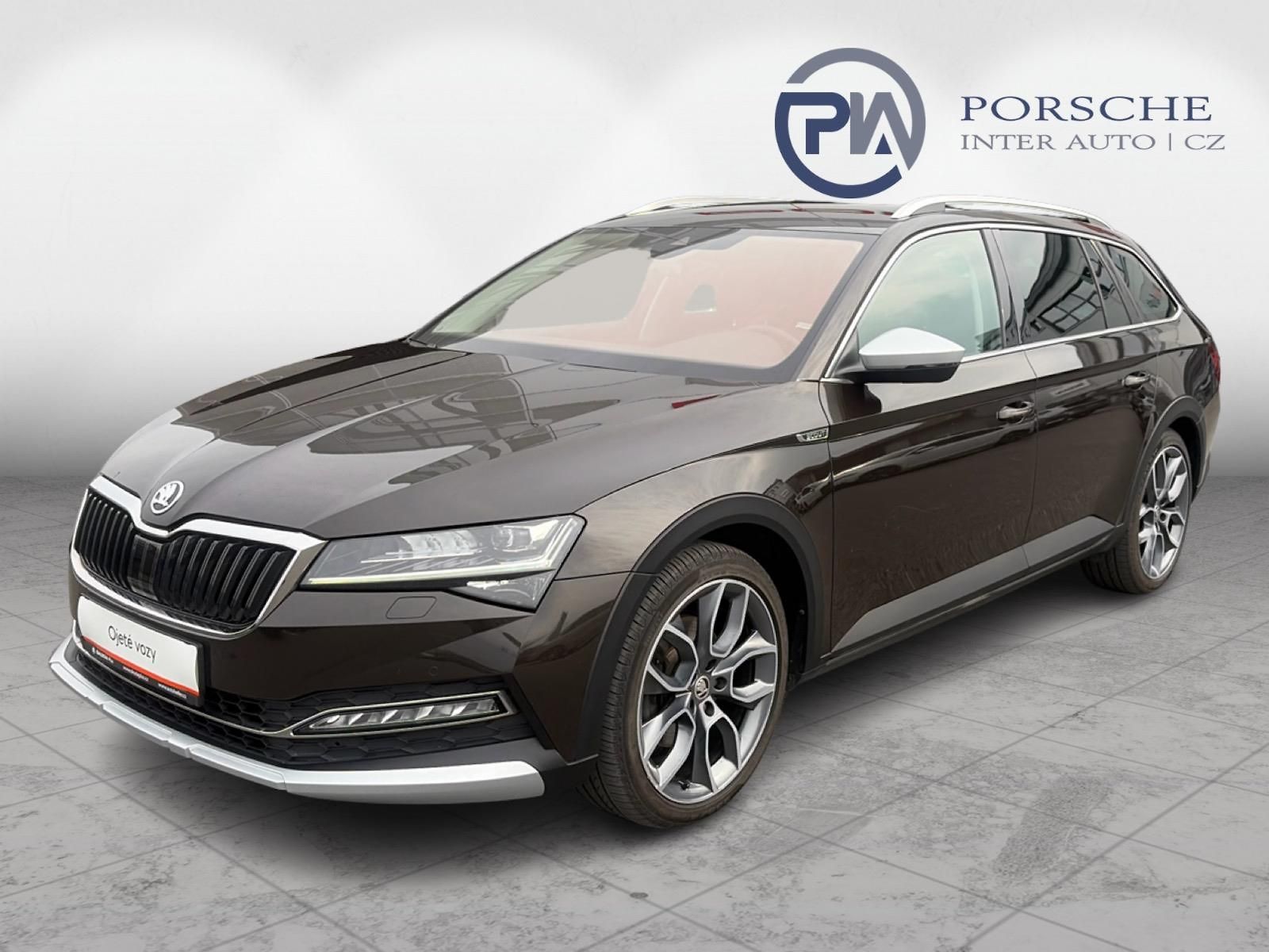 Škoda Superb 2.0TDi Scout DSG 140kW 4x4