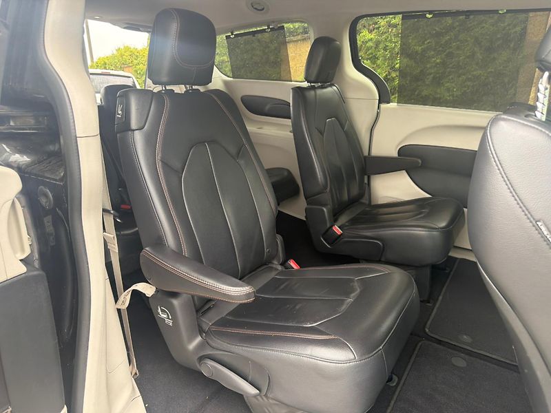 Chrysler Pacifica (2017) 3,6 Pentastar RU 8 míst 2017 - fotka 9 z 20