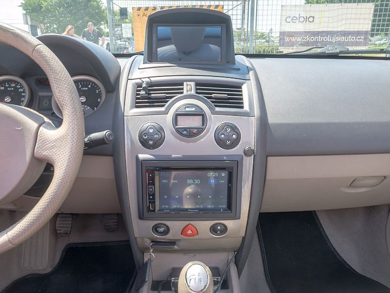 Renault Mégane (2005) 1.6i 16V 83KW – WINDSCHOTT - fotka 17 z 38