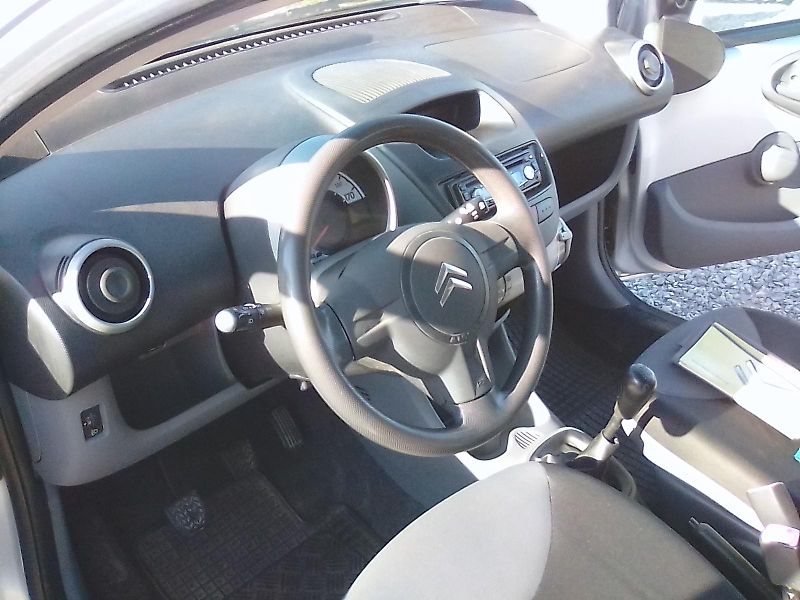 Citroën C1 (2006) 1.0i / 50KW, jede super - fotka 15 z 34