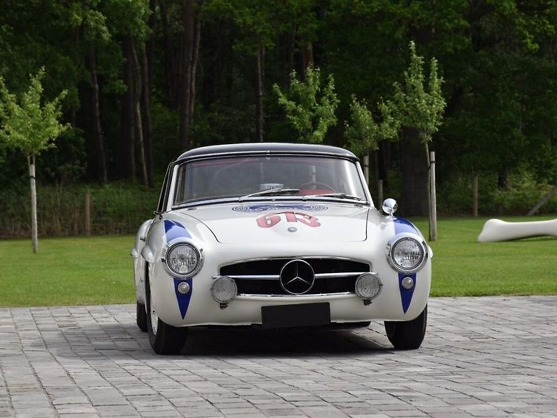 Mercedes-Benz SLR (1955) -190SL - fotka 7 z 22
