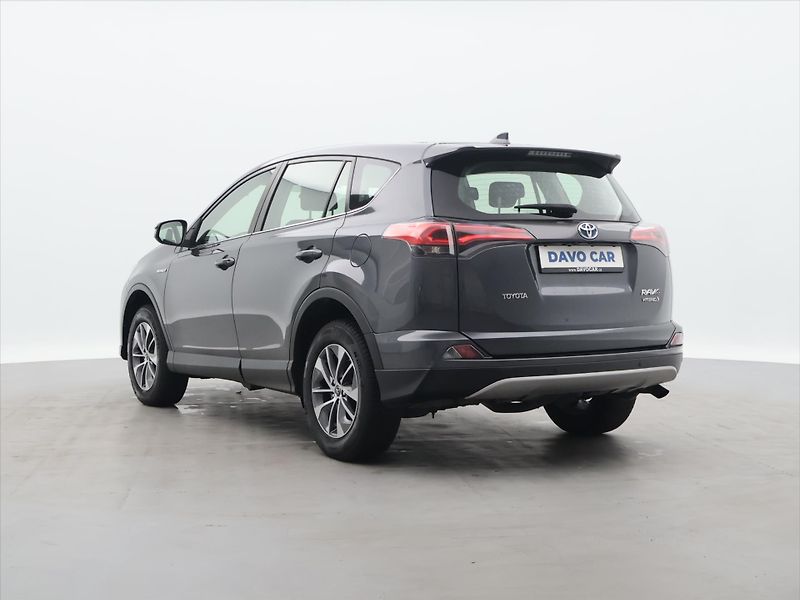 Toyota RAV4 2,5 HEV 114kW Executive 4WD - fotka 5 z 41