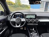 Mercedes-Benz GLB 250 165kW 4MATIC AMG LINE  - náhled 11