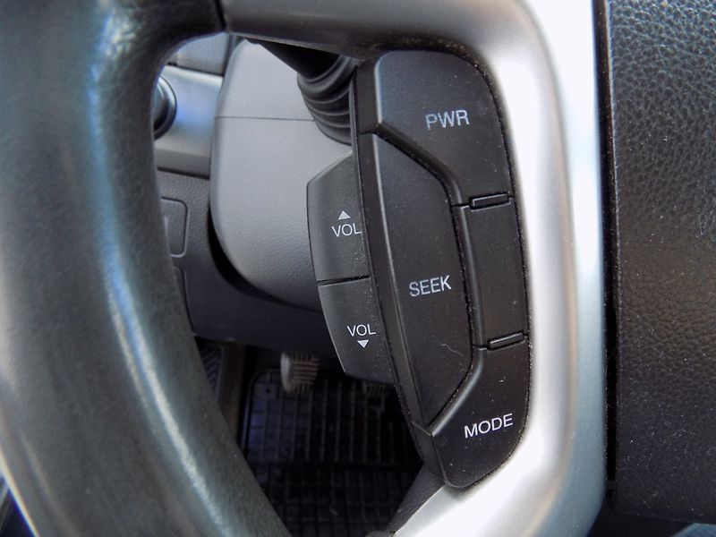 Chevrolet Captiva (2007) 2.0CDTi/4x4/Klimatizace/ - fotka 25 z 33