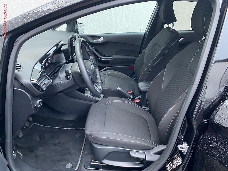 Ford Fiesta (2023) 1.1 Ti-VTC, Titanium, LED - fotka 9 z 16