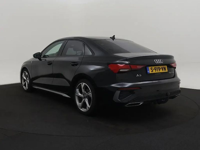 Audi A3 35TFSI 110kW Aut S-Line DPH TZ - fotka 3 z 13