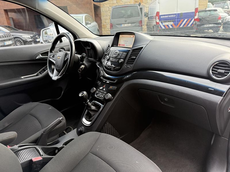 Chevrolet Orlando 2.0D 120 kW - fotka 17 z 21