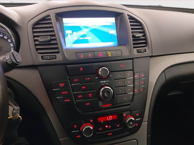 Opel Insignia (2011) 2.0 CDTI, Serv.kniha, Navi - fotka 12 z 21