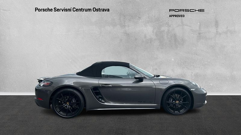 Porsche Boxster 718 - fotka 5 z 29