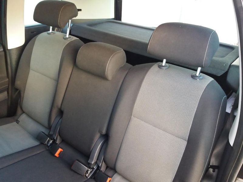Škoda Roomster 1.2TSi,63kW,ESP,DIG.KLIM,VÝHŘE - fotka 20 z 25
