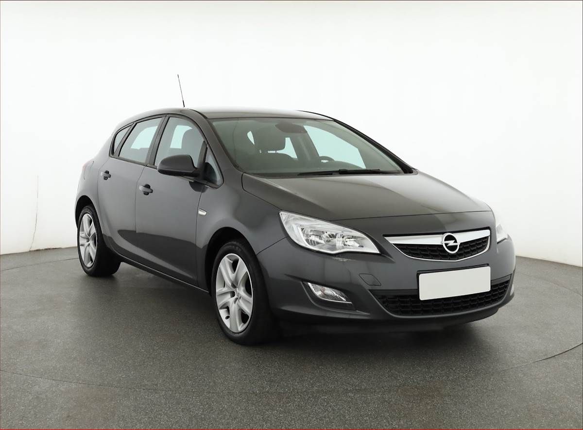Opel Astra 1.4 16V, jezdí dobře