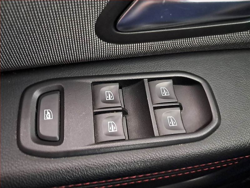 Dacia Duster (2019) 1.6 SCe, LPG, Serv.kniha, Navi - fotka 19 z 21
