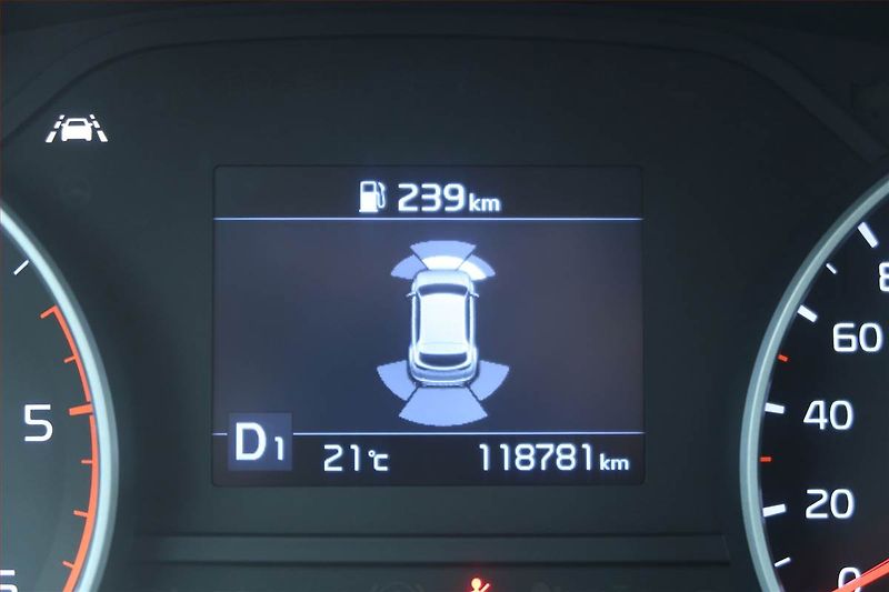 Kia Sportage (2021) Black Edition 1.6 CRDi - fotka 24 z 24