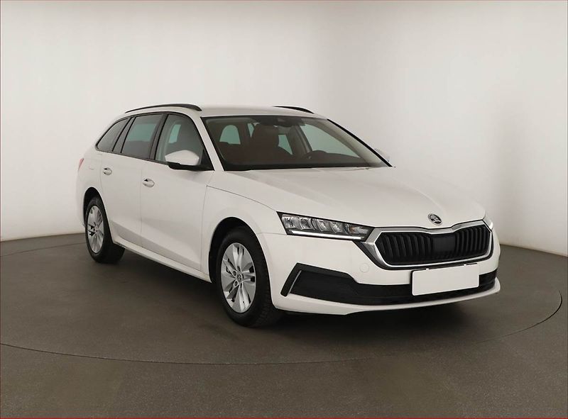 Škoda Octavia (2023) Ambition 1.5 TSI - fotografie inzerátu