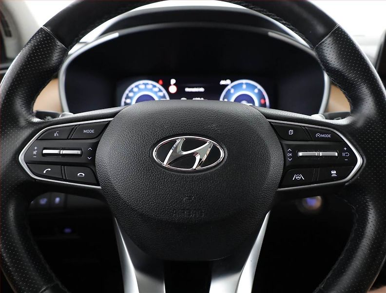 Hyundai Santa Fe (2021) 2.2 CRDi - fotka 8 z 20