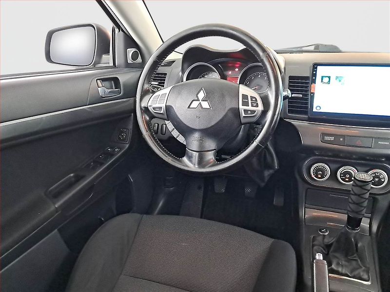 Mitsubishi Lancer (2009) 1.8 MIVEC, Tempomat - fotka 7 z 18
