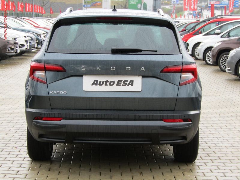 Škoda Karoq (2019) 1.6 TDi, ČR, Style, DSG - fotka 5 z 20
