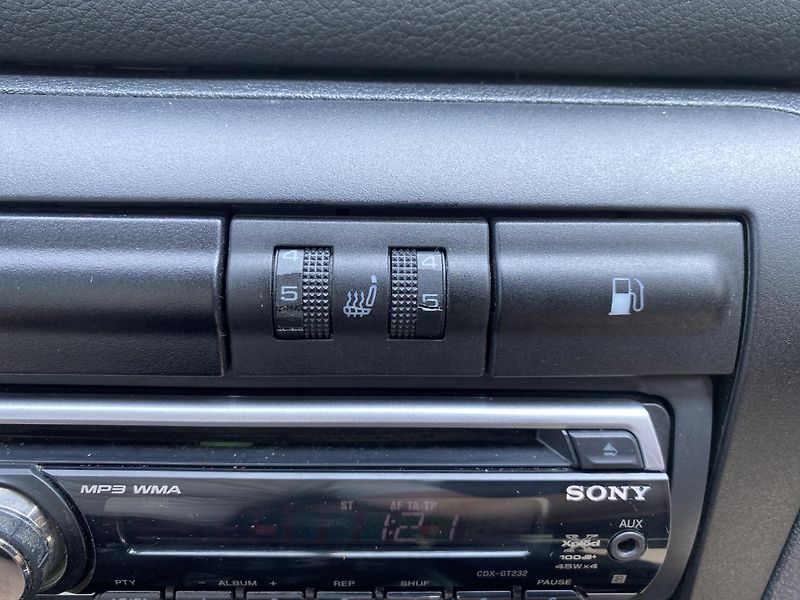 Škoda Octavia 1.6MPI 75kW-1xMAJ.-KLIMATIZACE - fotka 15 z 30