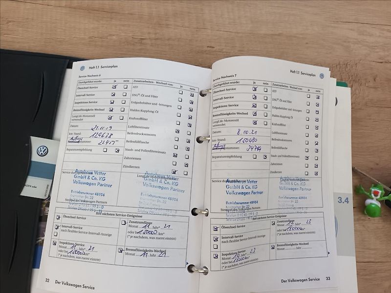 Volkswagen Golf 1,6 MPI,75KW,VÝHŘEV,DIGIKLIMA - fotka 38 z 39