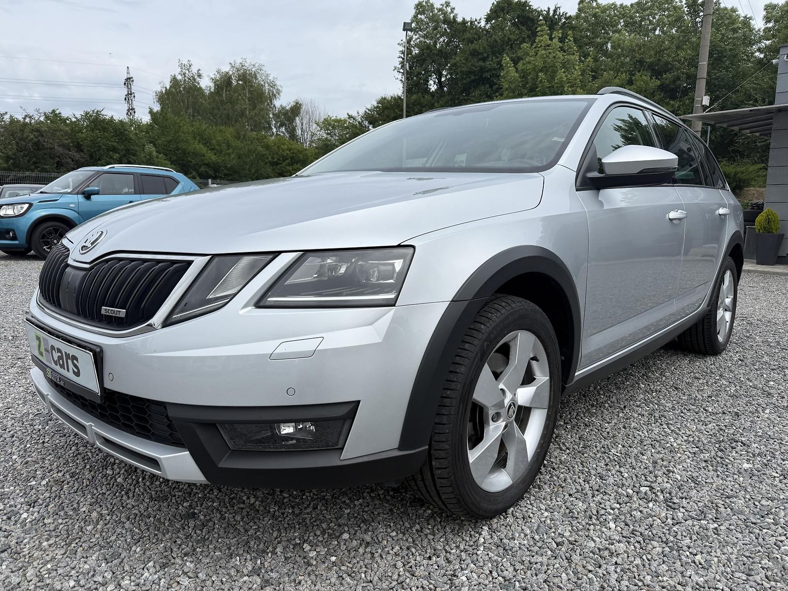 Škoda Octavia SCOUT 2.0TDi 4x4 DSG 135kW