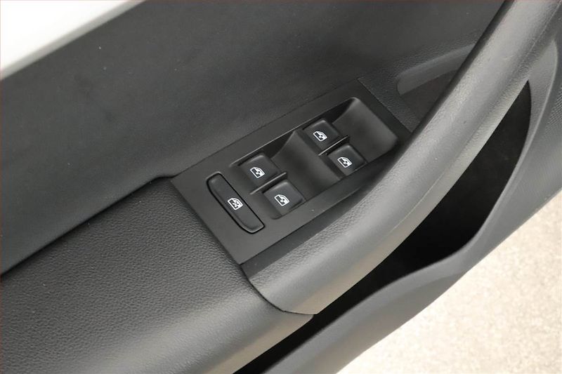 Škoda Octavia (2019) 1.5 TSI, Automat, ČR,1.maj - fotka 13 z 13