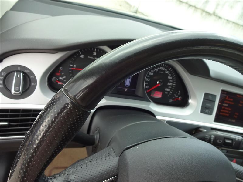 Audi A6 Allroad 3,0 TDI 176kW QUATRO - fotka 47 z 63