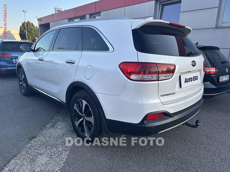 Kia Sorento (2017) 2.2CRDi 4x4, ČR, AT, bixen - fotka 2 z 3