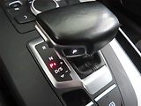Audi Q5 (2019) Exclusive 2.0 TDI, 4X4 - náhled 13