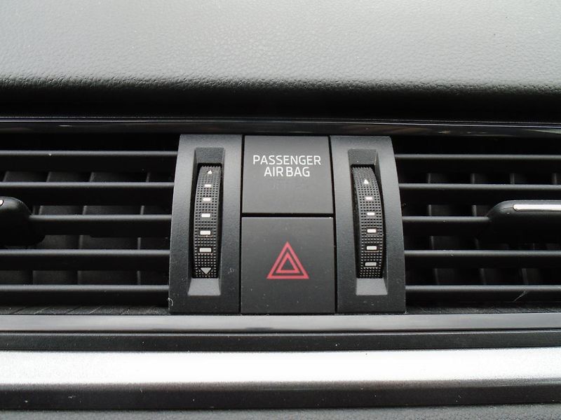 Škoda Rapid 1.2  77 kw servisní historie  - fotka 30 z 50