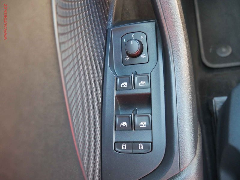 Škoda Octavia (2021) 2.0TDi, ČR, DSG - fotka 12 z 13