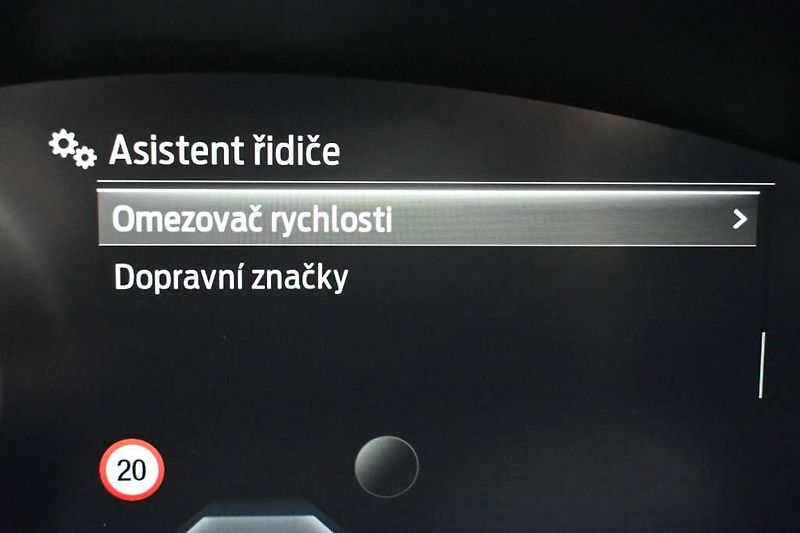 Ford Focus (2022) 1.5 ACTIVE X LED ACC VIRTUAL B - fotka 31 z 38