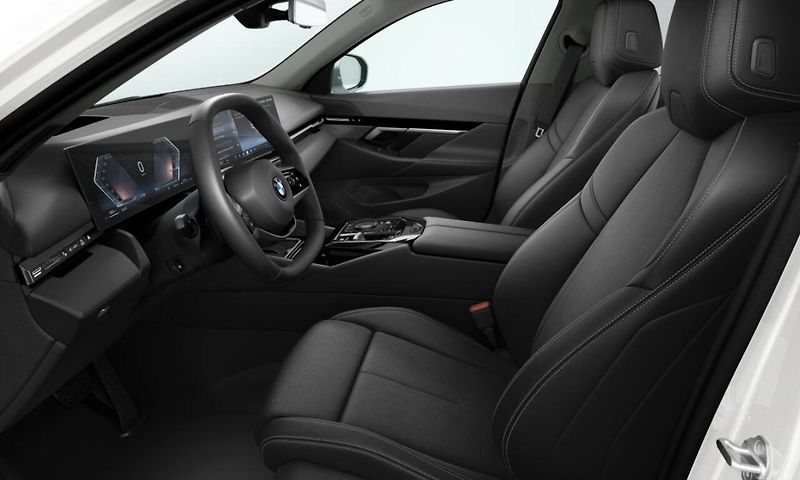 BMW Řada 5 540d xDrive Sedan - fotka 3 z 4