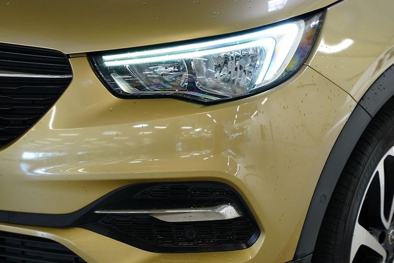Opel Grandland X - fotka 9 z 29