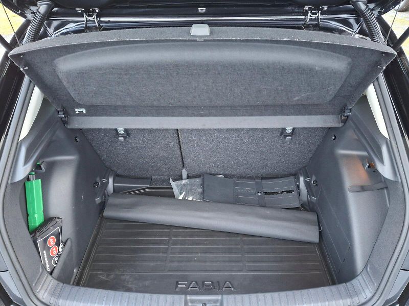 Škoda Fabia (2025) Top Selection DSG 1,0TSi 85kW - fotka 8 z 34