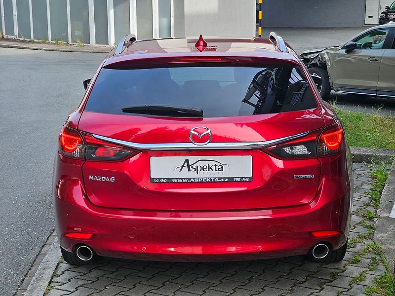 Mazda 6 2.5i SKYACTIV-G TAKUMI 6AT - fotka 4 z 38
