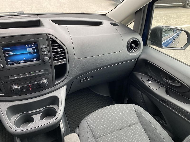 Mercedes-Benz Vito 114 CDI/L Tourer Pro - fotka 11 z 25