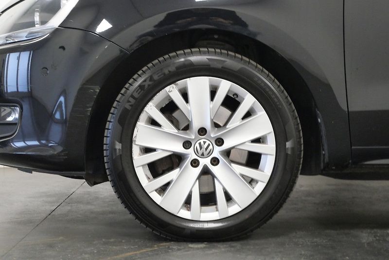 Volkswagen Sharan - fotka 10 z 23